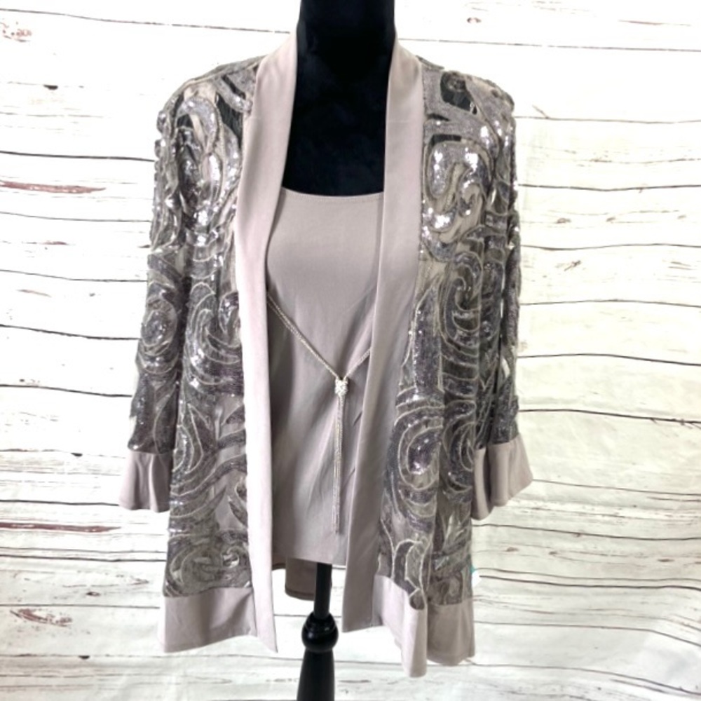 R&M Richards Twin Set Top Women’s 16 Champagne Top & Cardigan Embroidered.